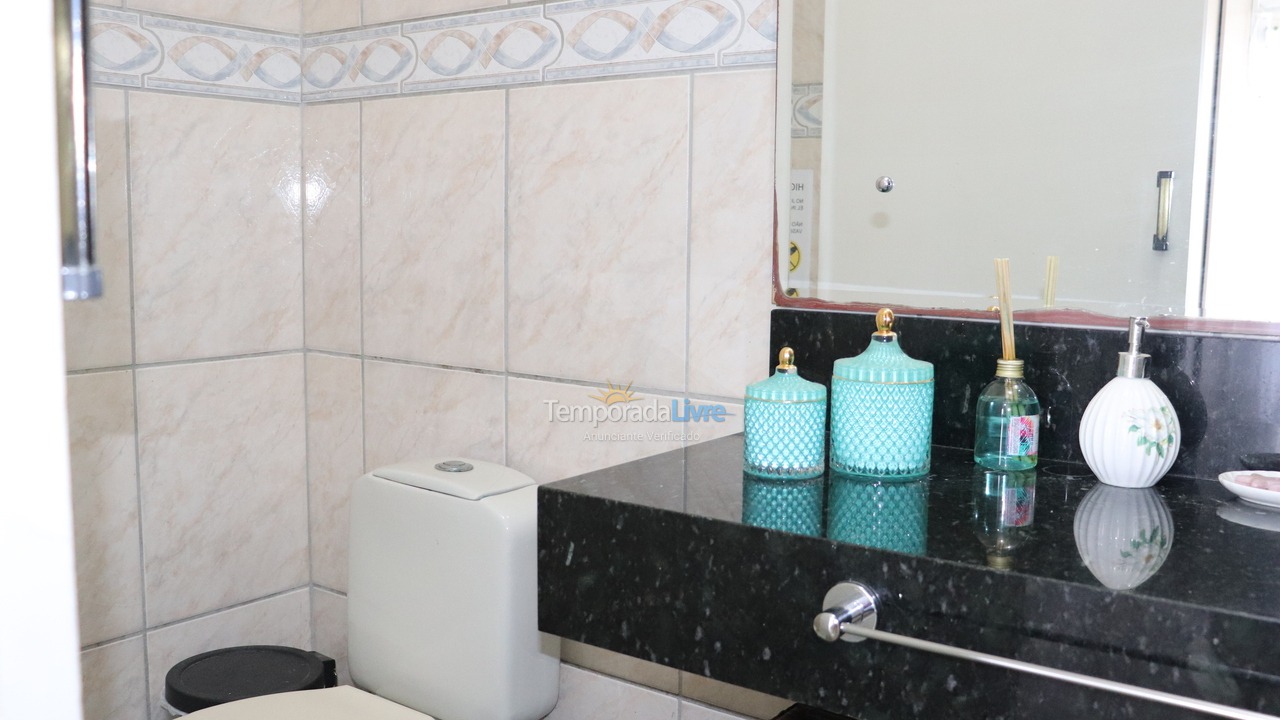 Apartamento para aluguel de temporada em Bombinhas (Canto Grande)