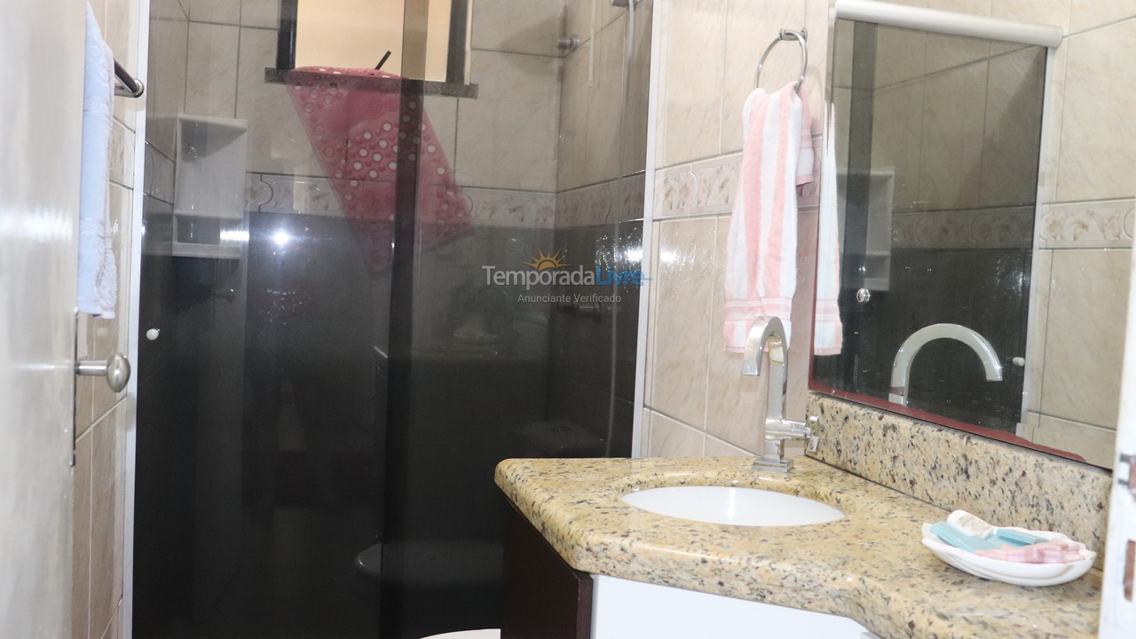 Apartamento para aluguel de temporada em Bombinhas (Canto Grande)