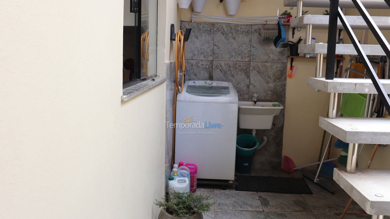 Apartamento para aluguel de temporada em Bombinhas (Canto Grande)