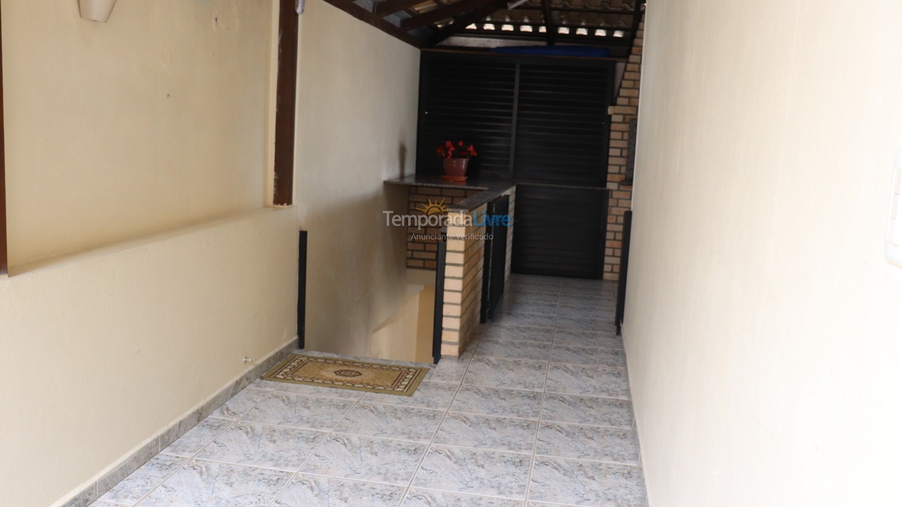 Apartamento para aluguel de temporada em Bombinhas (Canto Grande)