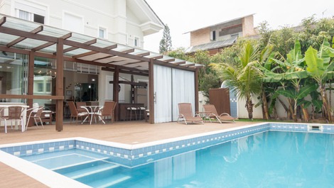 Casa para alugar em Florianopolis - Jurerê Internacional