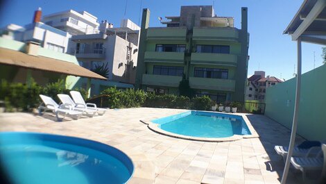 piscina adulto e infantil