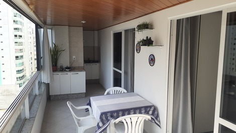 FIT LARGE BALCONY ★ WITH BARBECUE ★ 5 MIN FROM THE BEACH