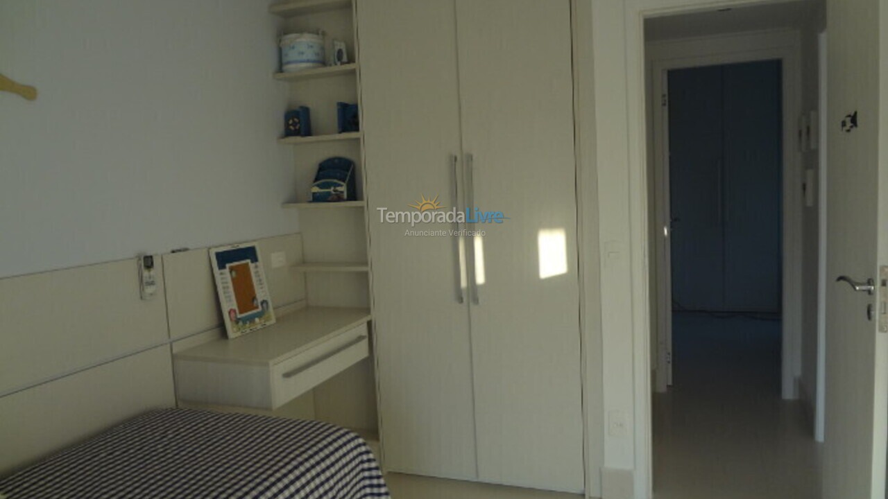 Apartamento para aluguel de temporada em Bertioga (Riviera de São Lourenço)