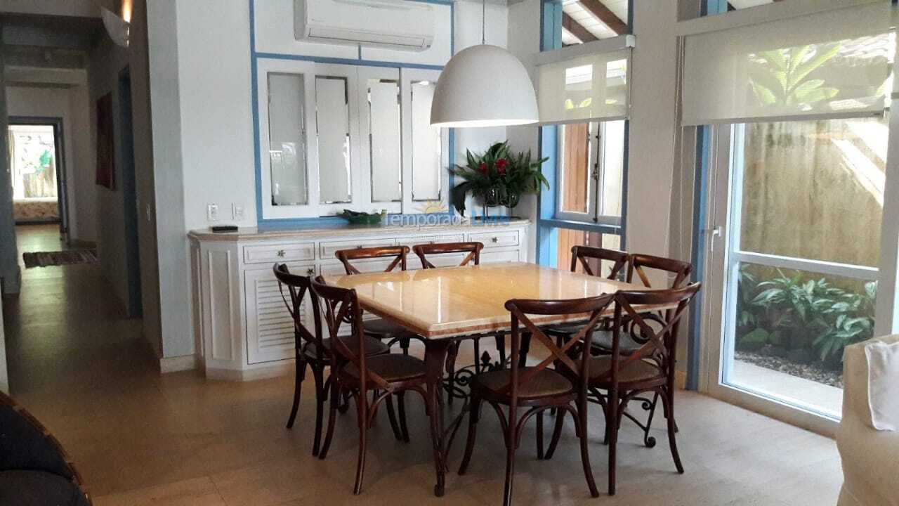 House for vacation rental in São Sebastião (Camburizinho)