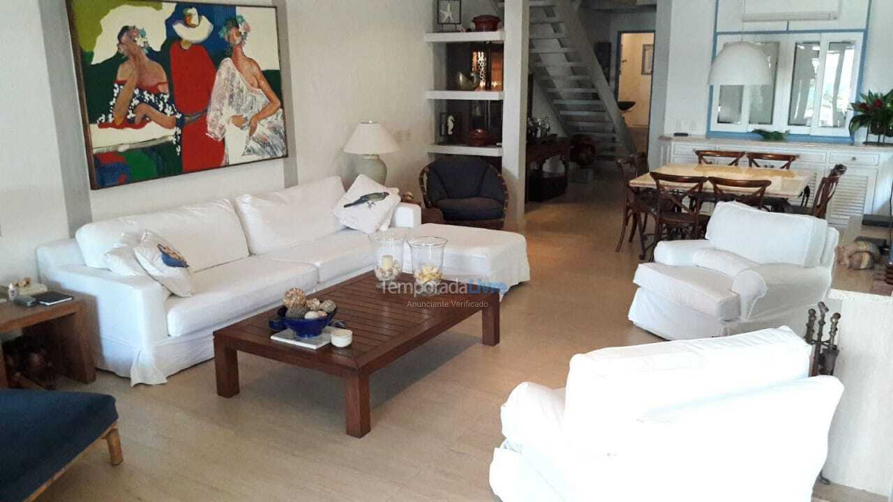 House for vacation rental in São Sebastião (Camburizinho)