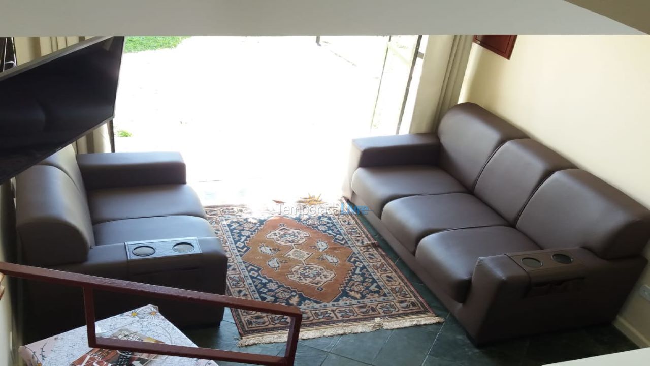 Casa para alquiler de vacaciones em Ubatuba (Praia das Toninhas)