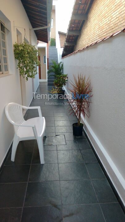 Casa para aluguel de temporada em Ubatuba (Itaguá)