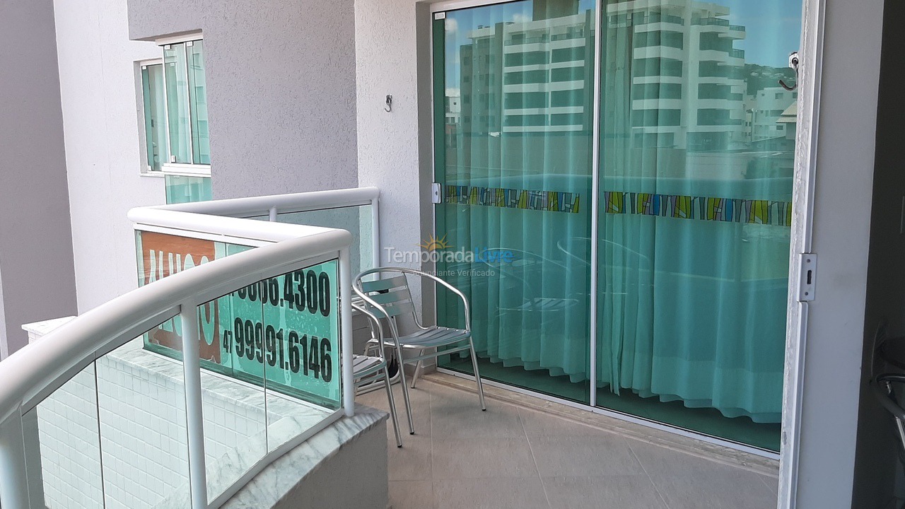 Apartamento para aluguel de temporada em Bombinhas (Praia de Bombas)