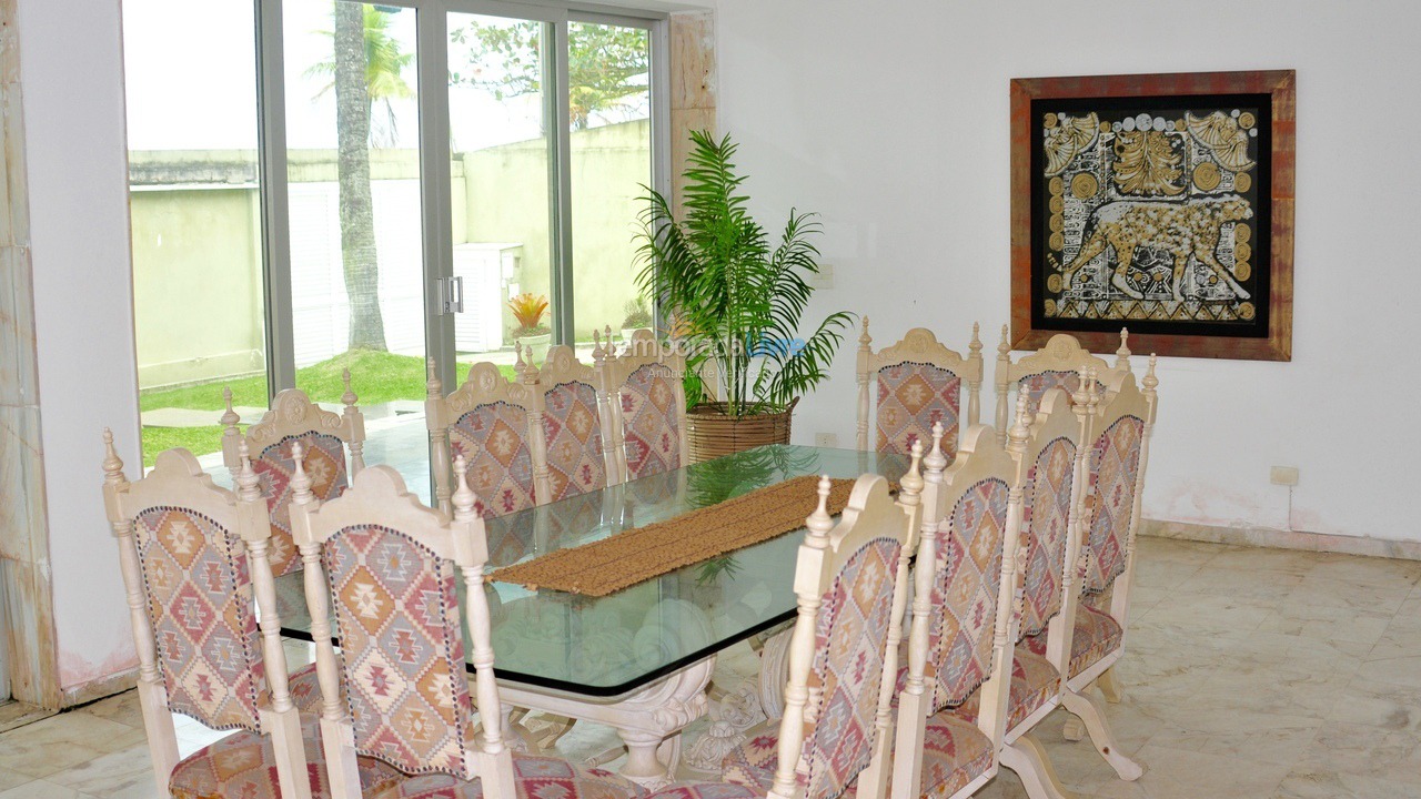 Casa para aluguel de temporada em Guarujá (Enseada)