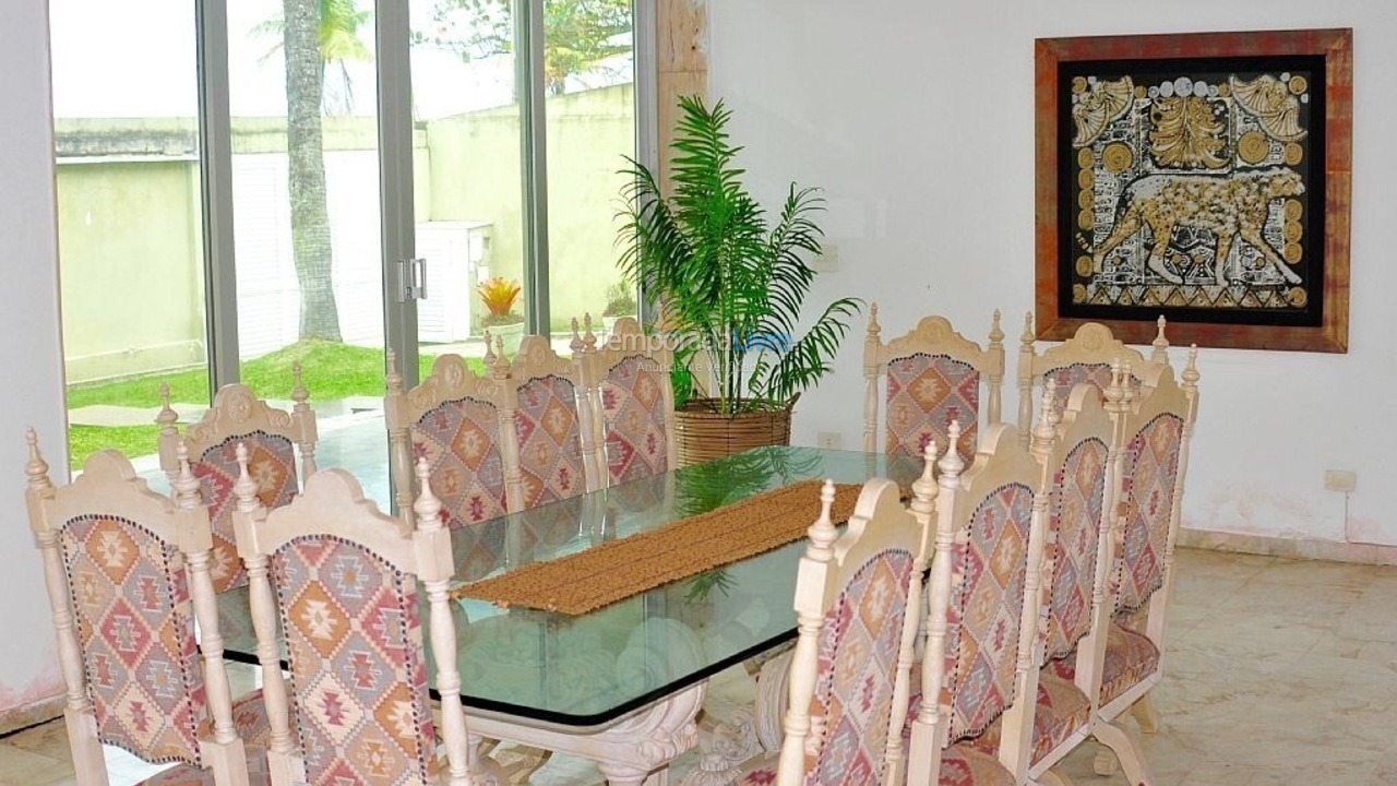 Casa para aluguel de temporada em Guarujá (Enseada)