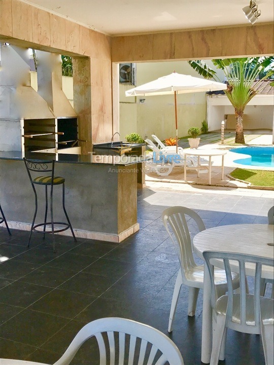 Casa para aluguel de temporada em Guarujá (Enseada)