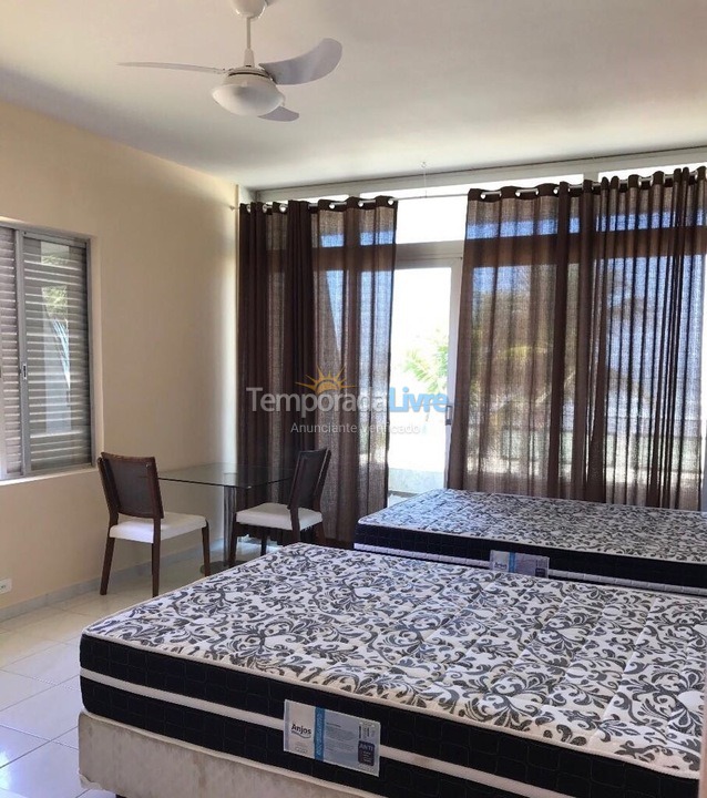 Casa para aluguel de temporada em Guarujá (Enseada)