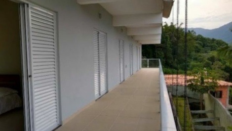 Casa en Ubatuba con vistas panorámicas al mar