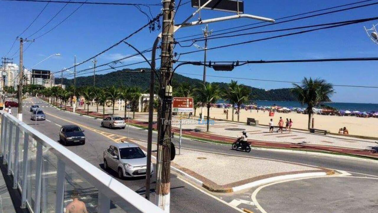 Apartamento para aluguel de temporada em Praia Grande (Boqueirão)