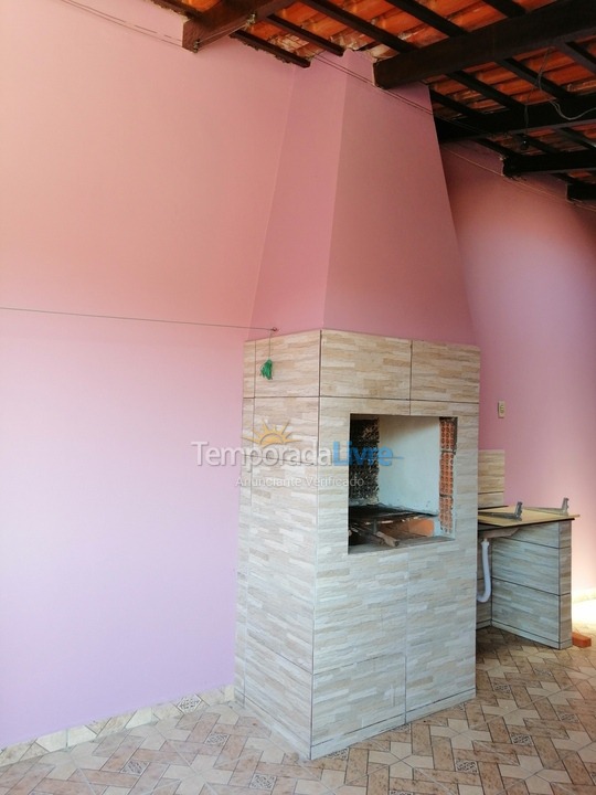 Casa para aluguel de temporada em São Francisco do Sul (Enseada)