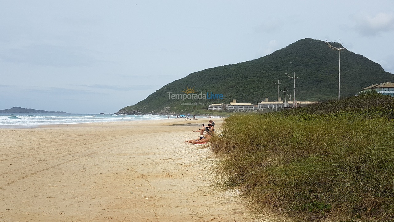 House for vacation rental in Florianópolis (Praia do Santinho)