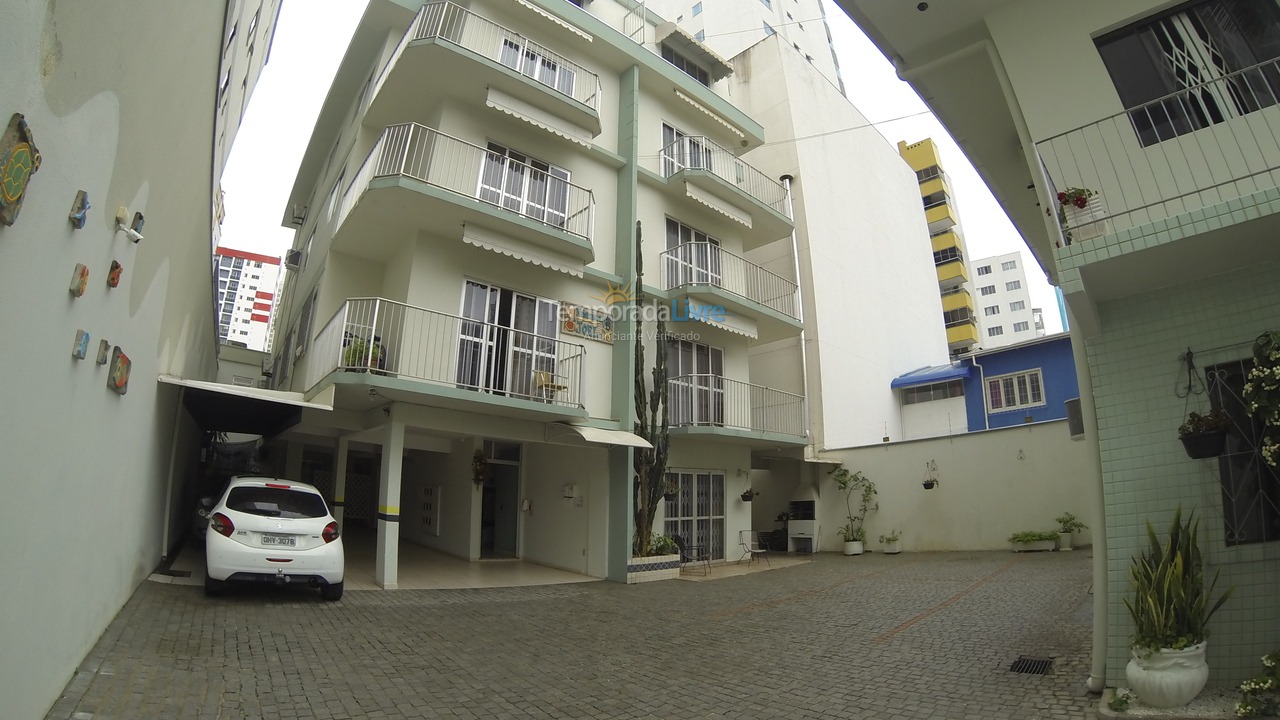 Apartamento para alquiler de vacaciones em Balneário Camboriú (Praia Central)