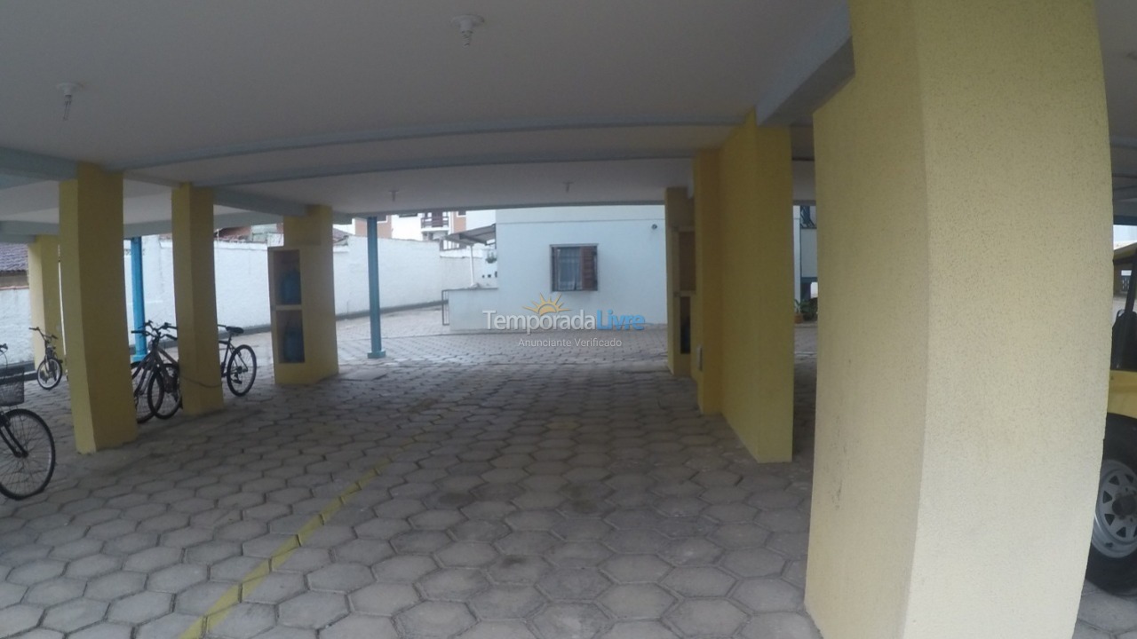 Apartamento para aluguel de temporada em Ubatuba (Itaguá)