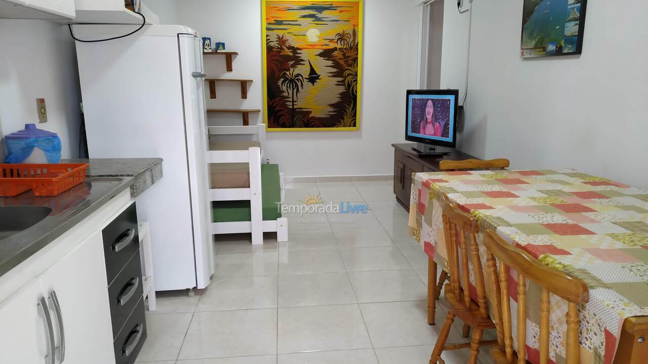 Apartamento para aluguel de temporada em Bombinhas (Praia de Bombas)