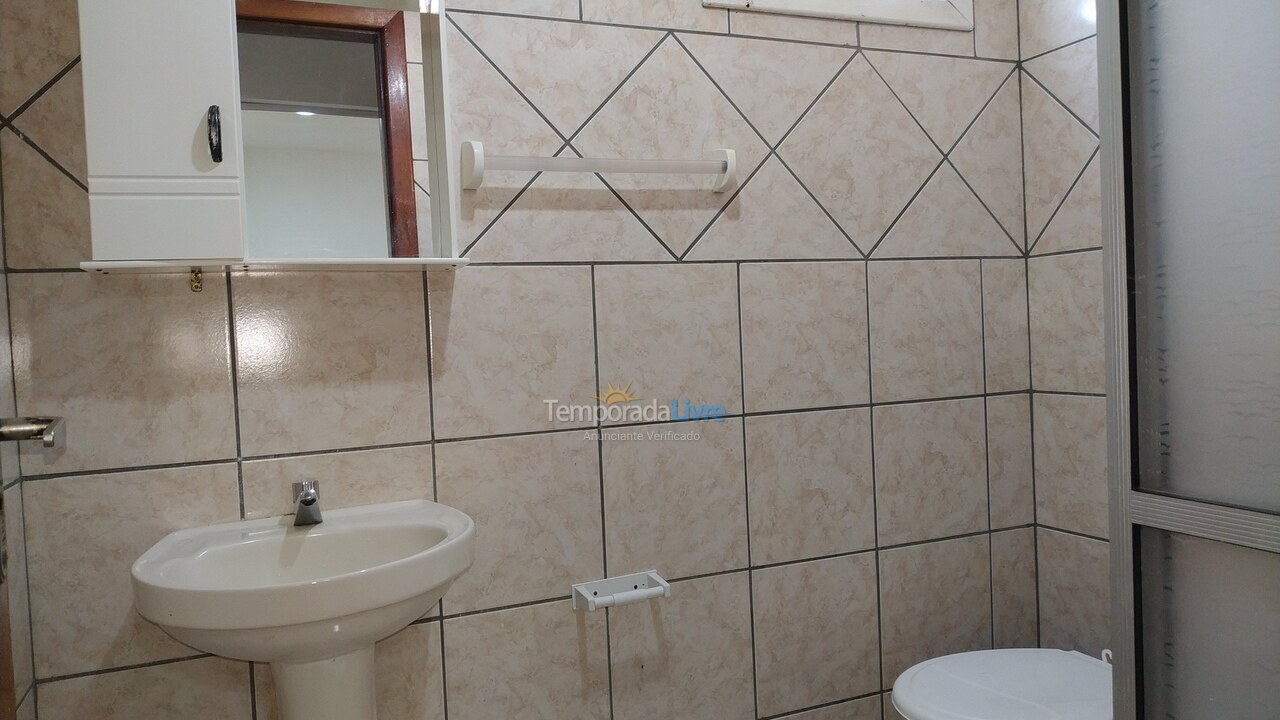 Apartamento para aluguel de temporada em Bombinhas (Praia de Bombas)