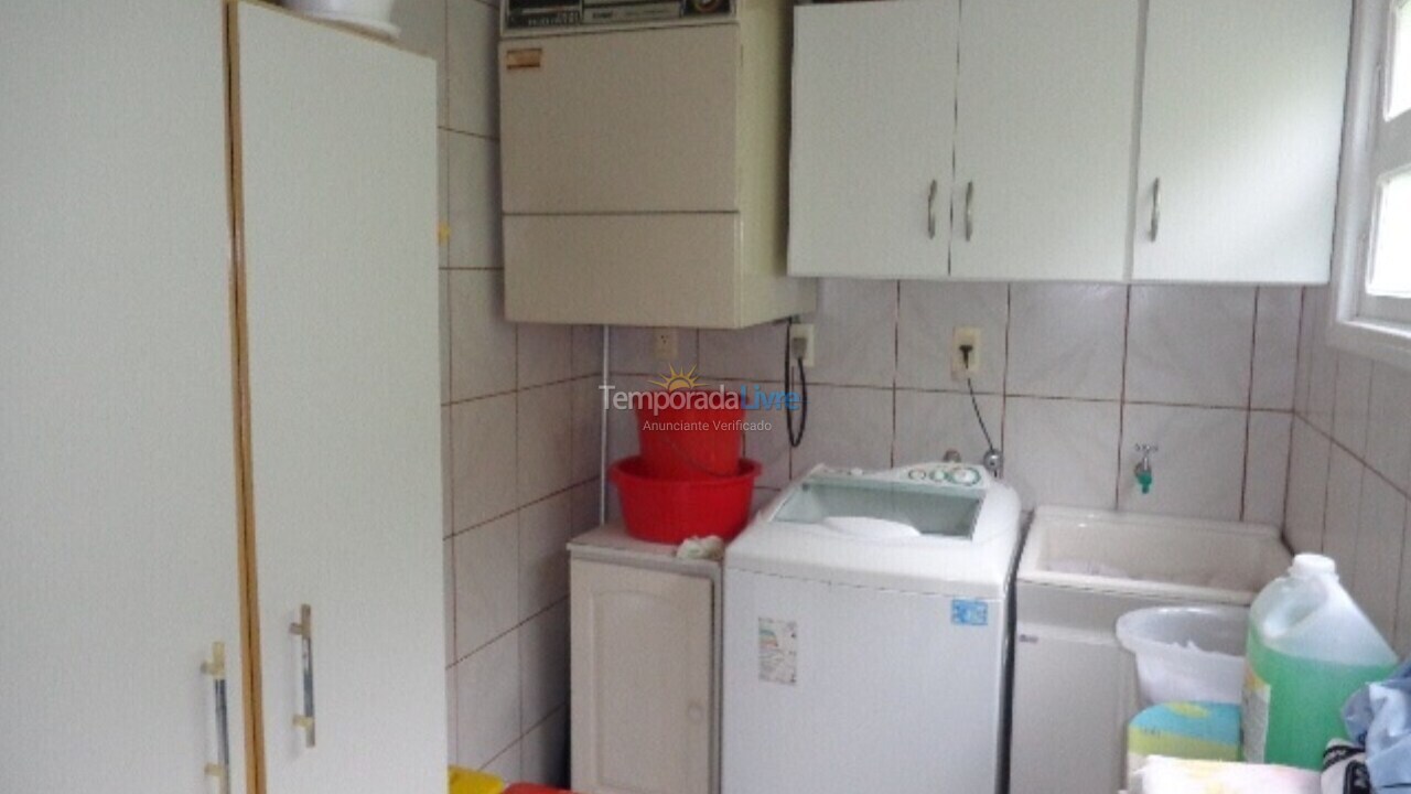 Casa para alquiler de vacaciones em São Francisco do Sul (Enseada)