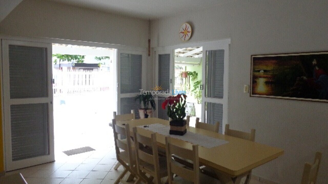 Casa para alquiler de vacaciones em São Francisco do Sul (Enseada)