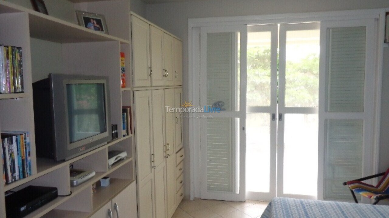 Casa para alquiler de vacaciones em São Francisco do Sul (Enseada)
