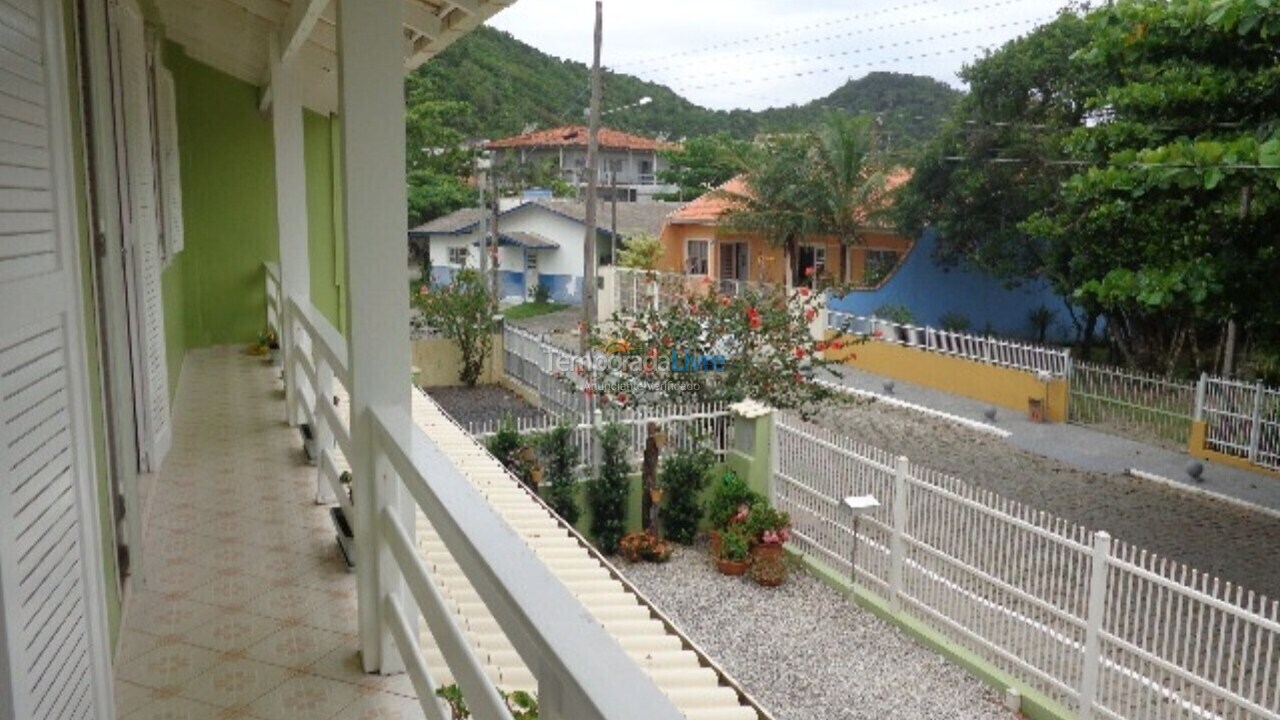 Casa para alquiler de vacaciones em São Francisco do Sul (Enseada)