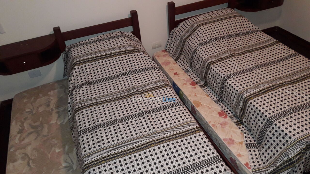 Casa para aluguel de temporada em Guarujá (Praia do Pernambuco)