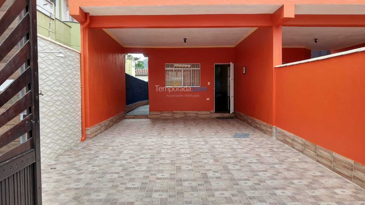 Casa para aluguel de temporada em Caraguatatuba (Martim de Sá)