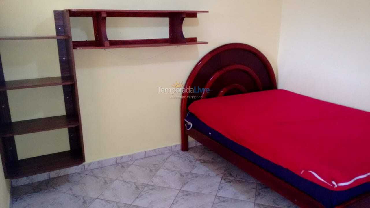 Casa para aluguel de temporada em Caraguatatuba (Martim de Sá)