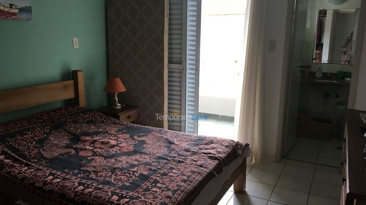 Casa para aluguel de temporada em Ubatuba (Itaguá)