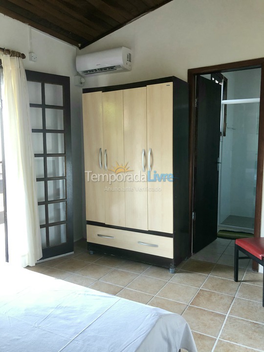 Casa para aluguel de temporada em Florianopolis (Praia dos Ingleses)