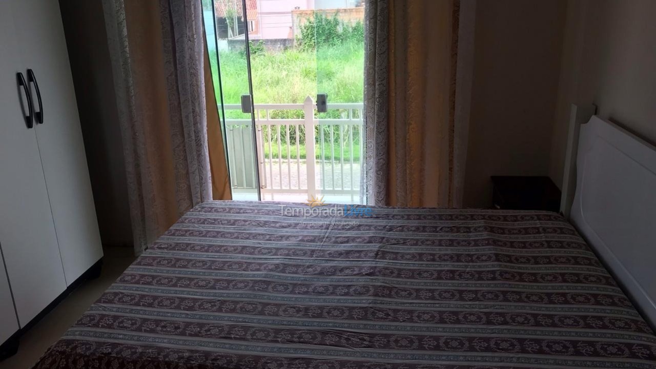 Casa para aluguel de temporada em São Francisco do Sul (Enseada)