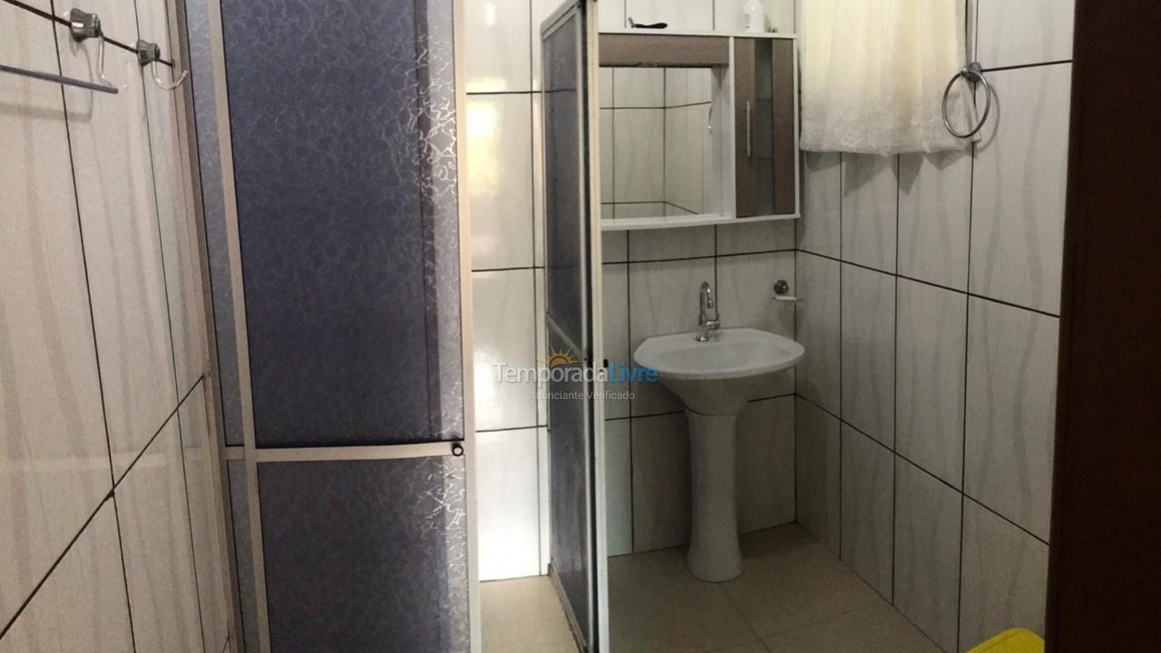 Casa para aluguel de temporada em São Francisco do Sul (Enseada)