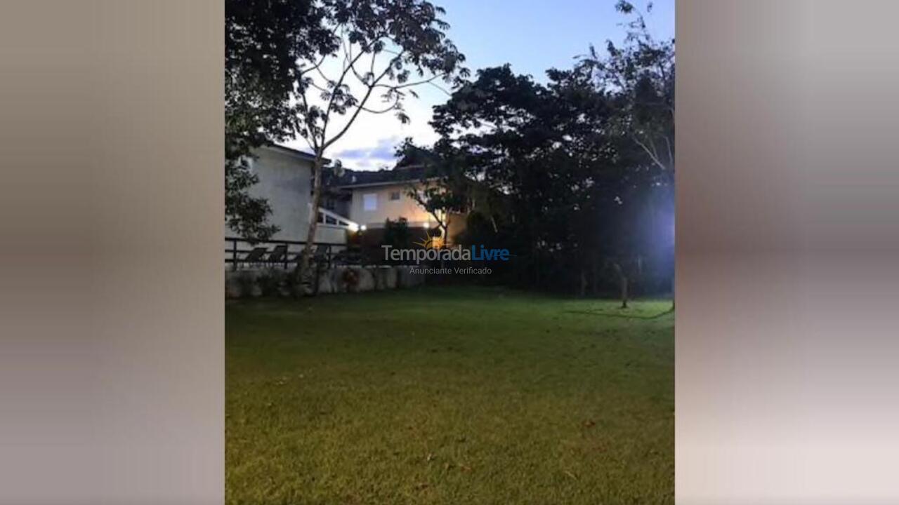 Casa para aluguel de temporada em São Sebastião (Juquehy)