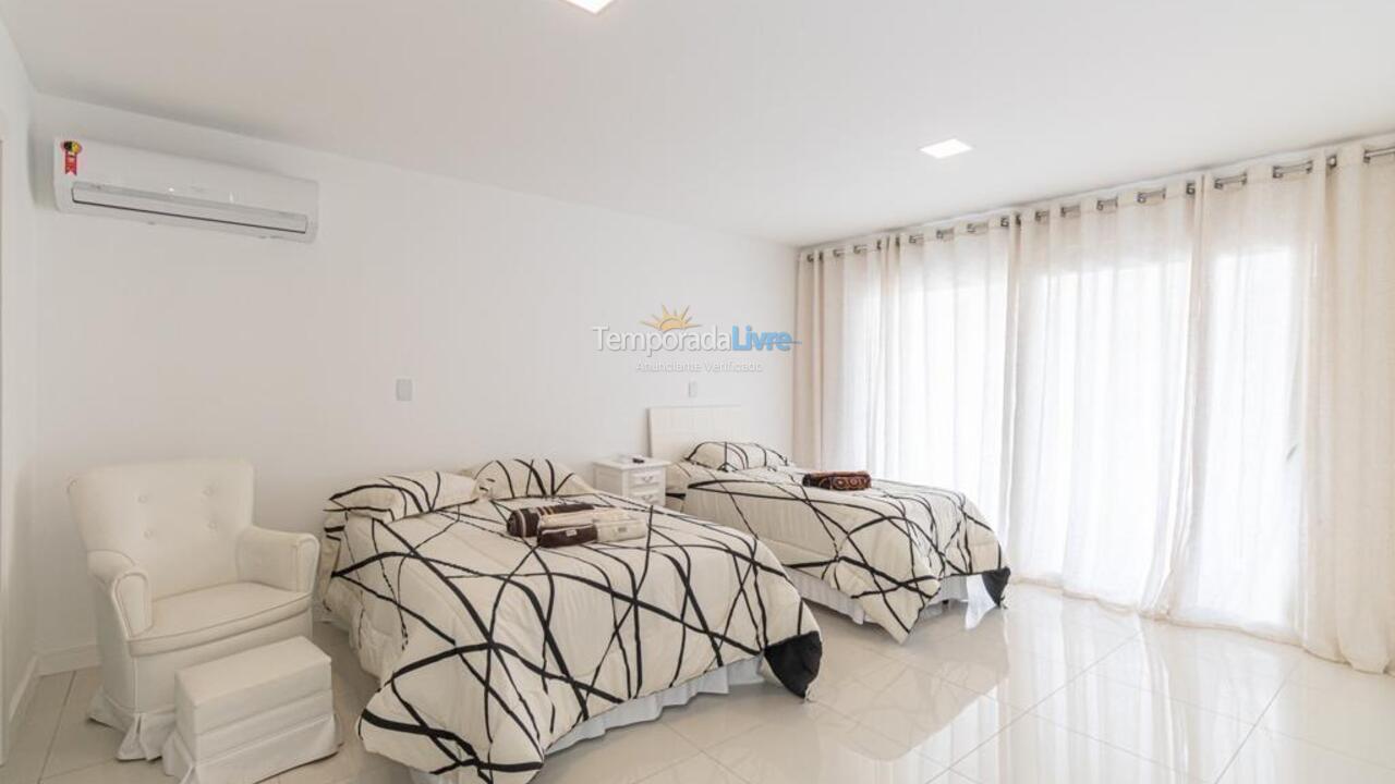 Casa para aluguel de temporada em Rio de Janeiro (Barra da Tijuca)