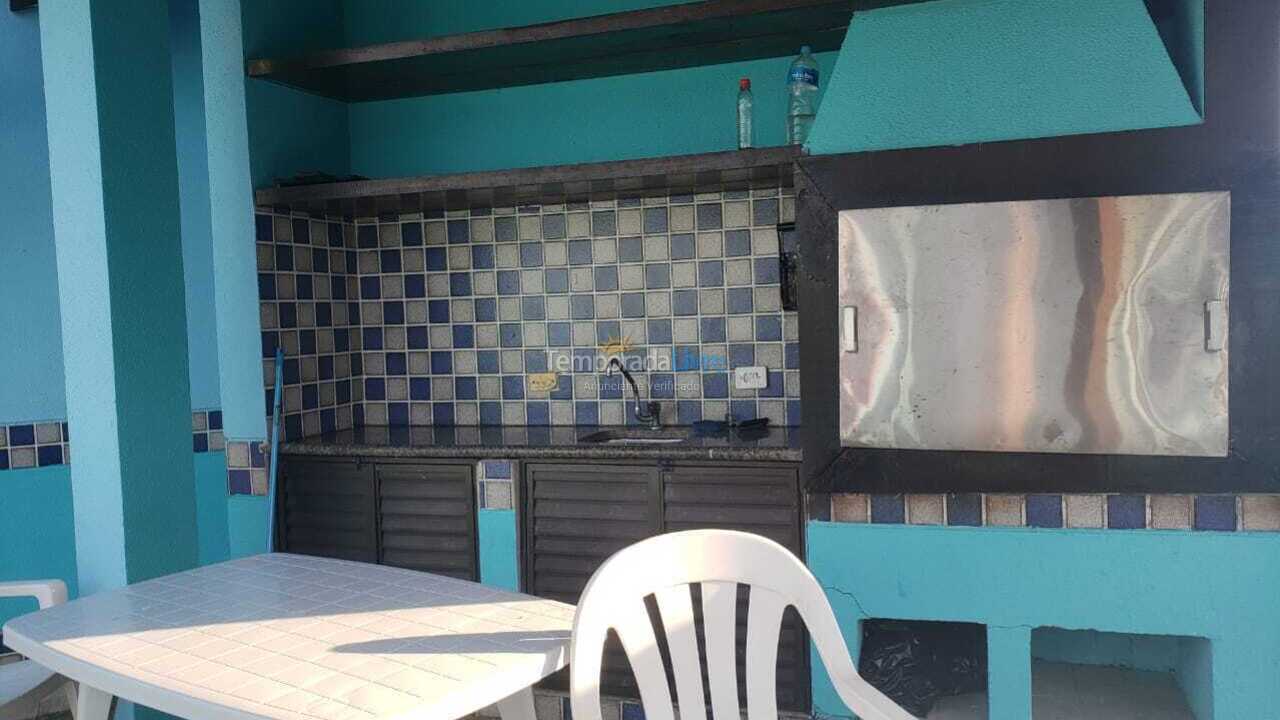 Casa para aluguel de temporada em Guarujá (Praia do Pernambuco)