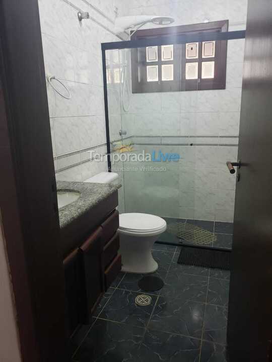 Casa para aluguel de temporada em Guarujá (Praia do Pernambuco)