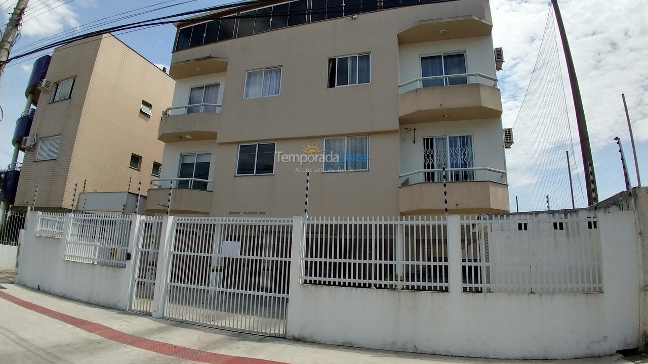 Apartamento para aluguel de temporada em Florianopolis (Praia dos Ingleses)