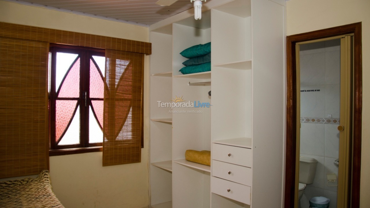 Casa para alquiler de vacaciones em Cabo Frio (Peró)