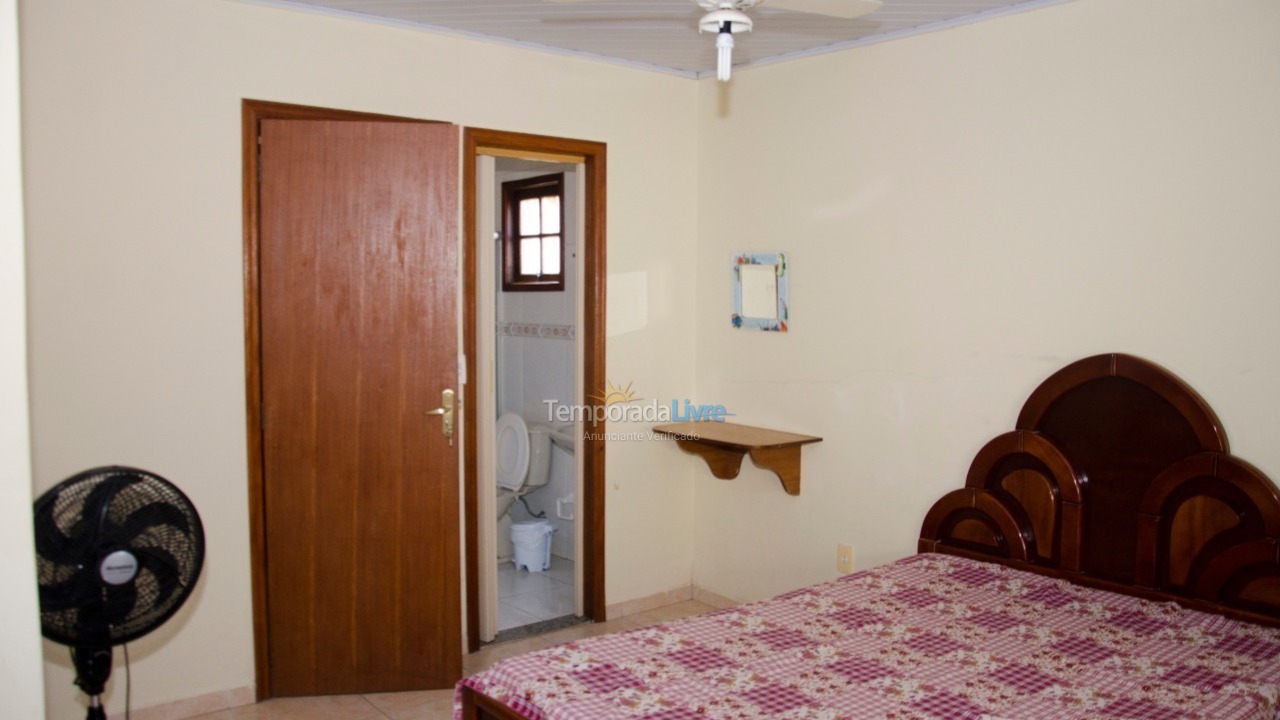 Casa para alquiler de vacaciones em Cabo Frio (Peró)