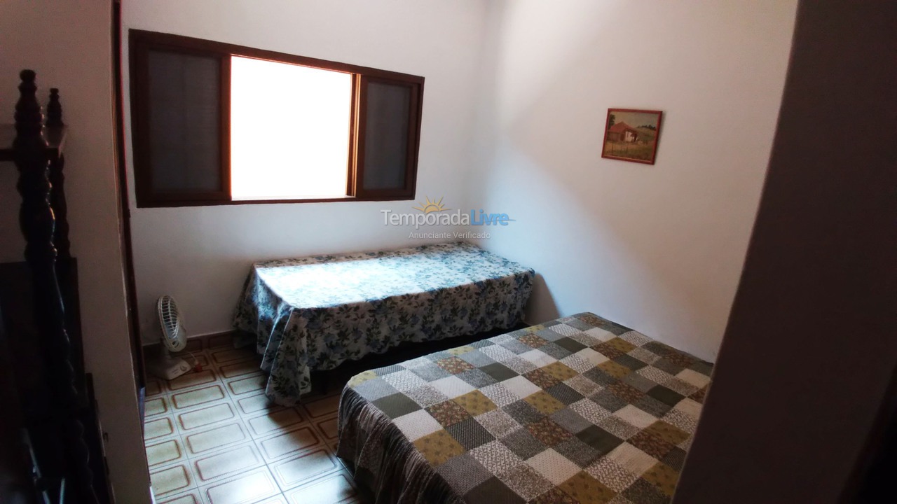 Casa para alquiler de vacaciones em Praia Grande (Balneário Florida)