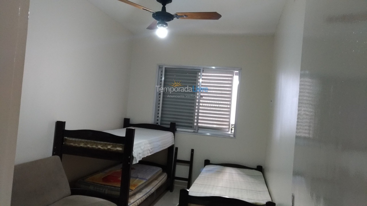 Apartamento para aluguel de temporada em Praia Grande (Guilhermina)