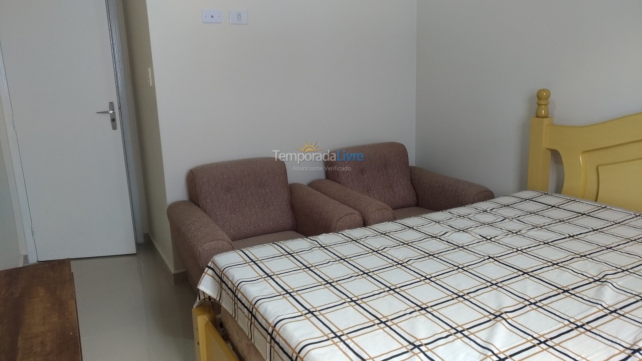 Apartamento para aluguel de temporada em Praia Grande (Guilhermina)