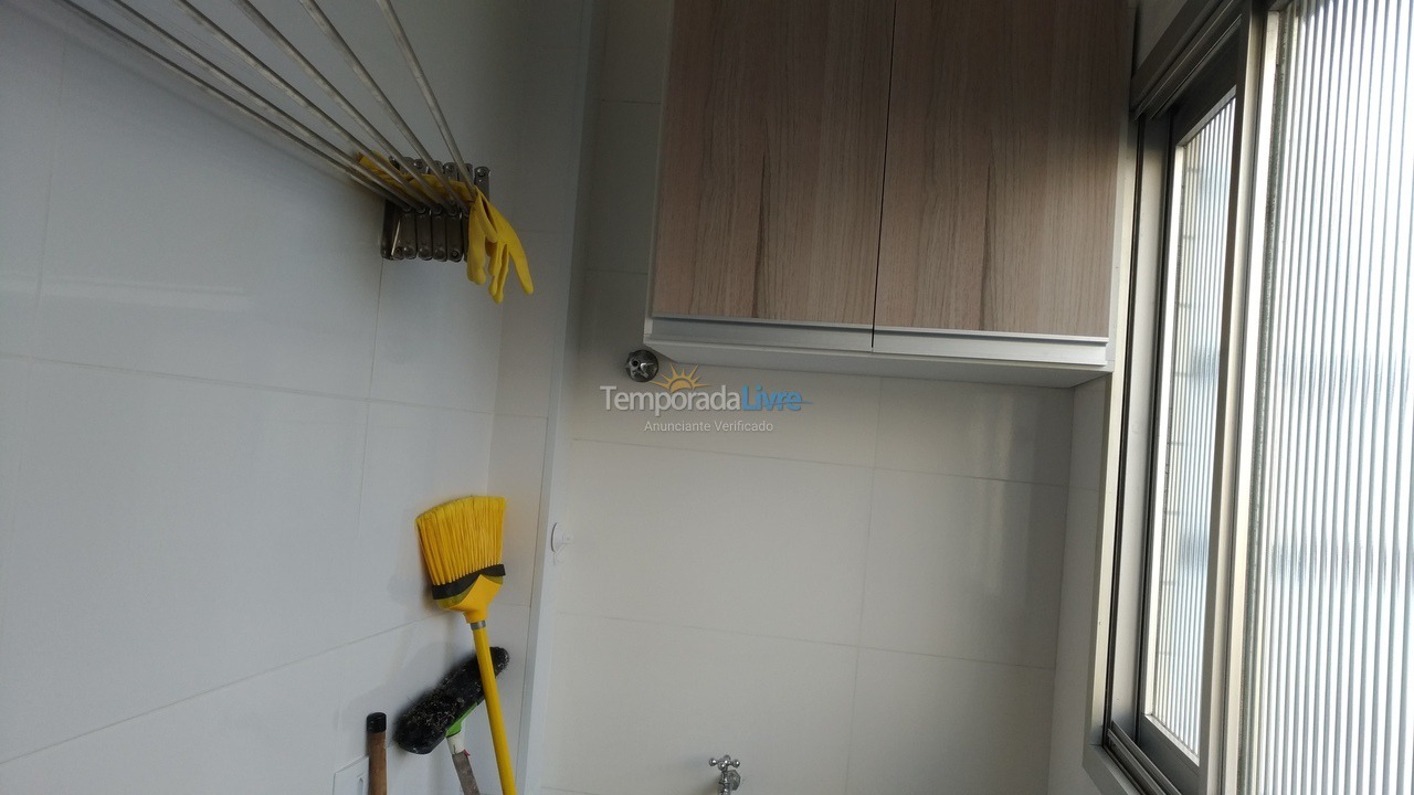 Apartamento para aluguel de temporada em Praia Grande (Guilhermina)