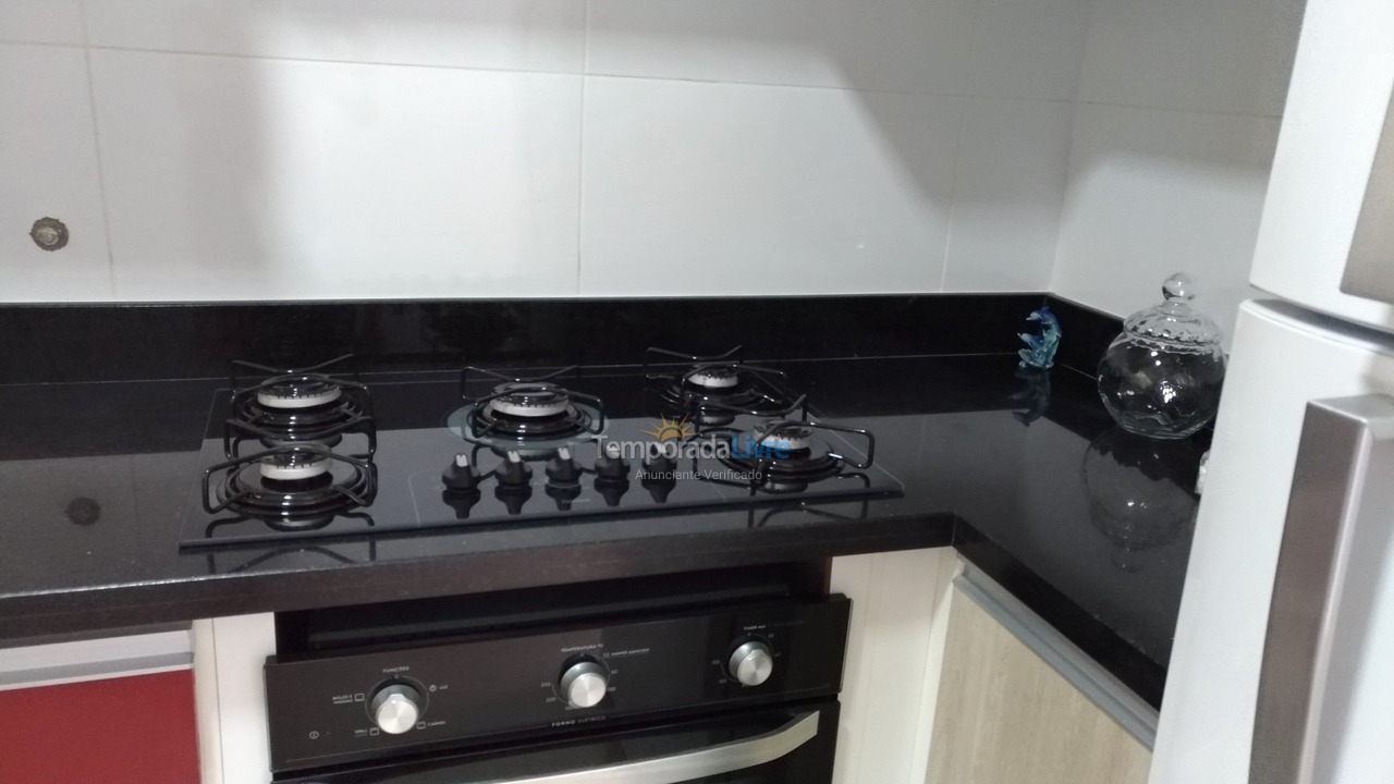 Apartamento para aluguel de temporada em Praia Grande (Guilhermina)