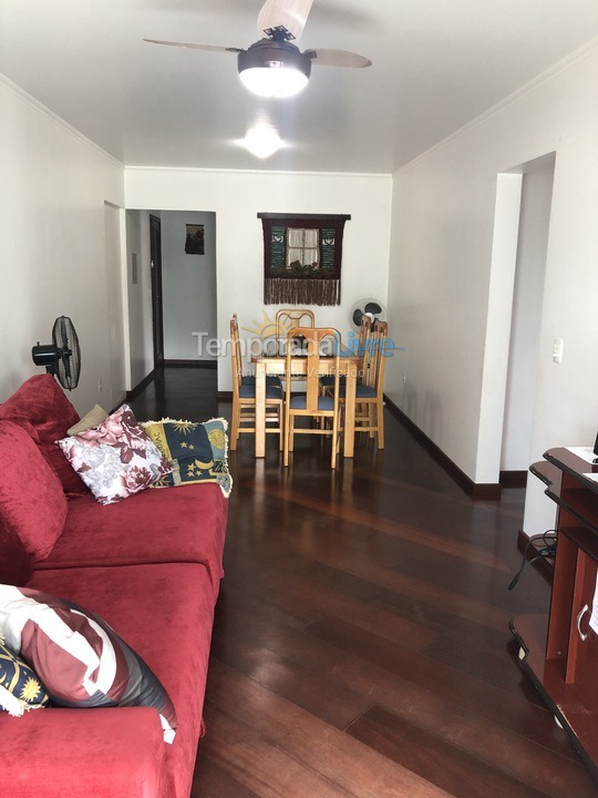 Apartamento para aluguel de temporada em Itapema (Centro)