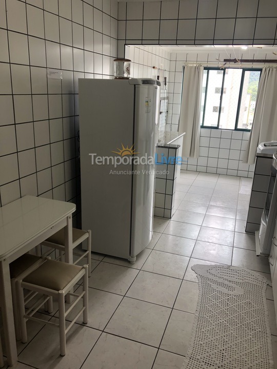 Apartamento para aluguel de temporada em Itapema (Centro)